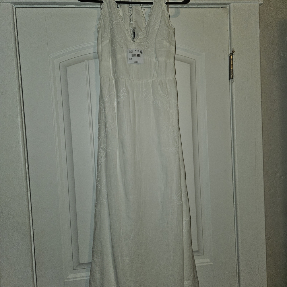 Elegant White Lace American Eagle Dress